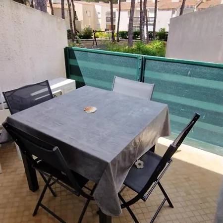 Apartment Cap D'agde Avec Piscine, Tennis Entierement Renove *